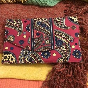 SALE!!! Vera Bradley Boysenberry envelope-style Clutch
